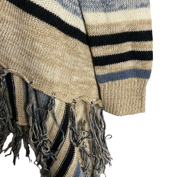 Majora Women's Tan/Blue Striped Open Front Fringed Knit Cardigan - Picture 4 of 10